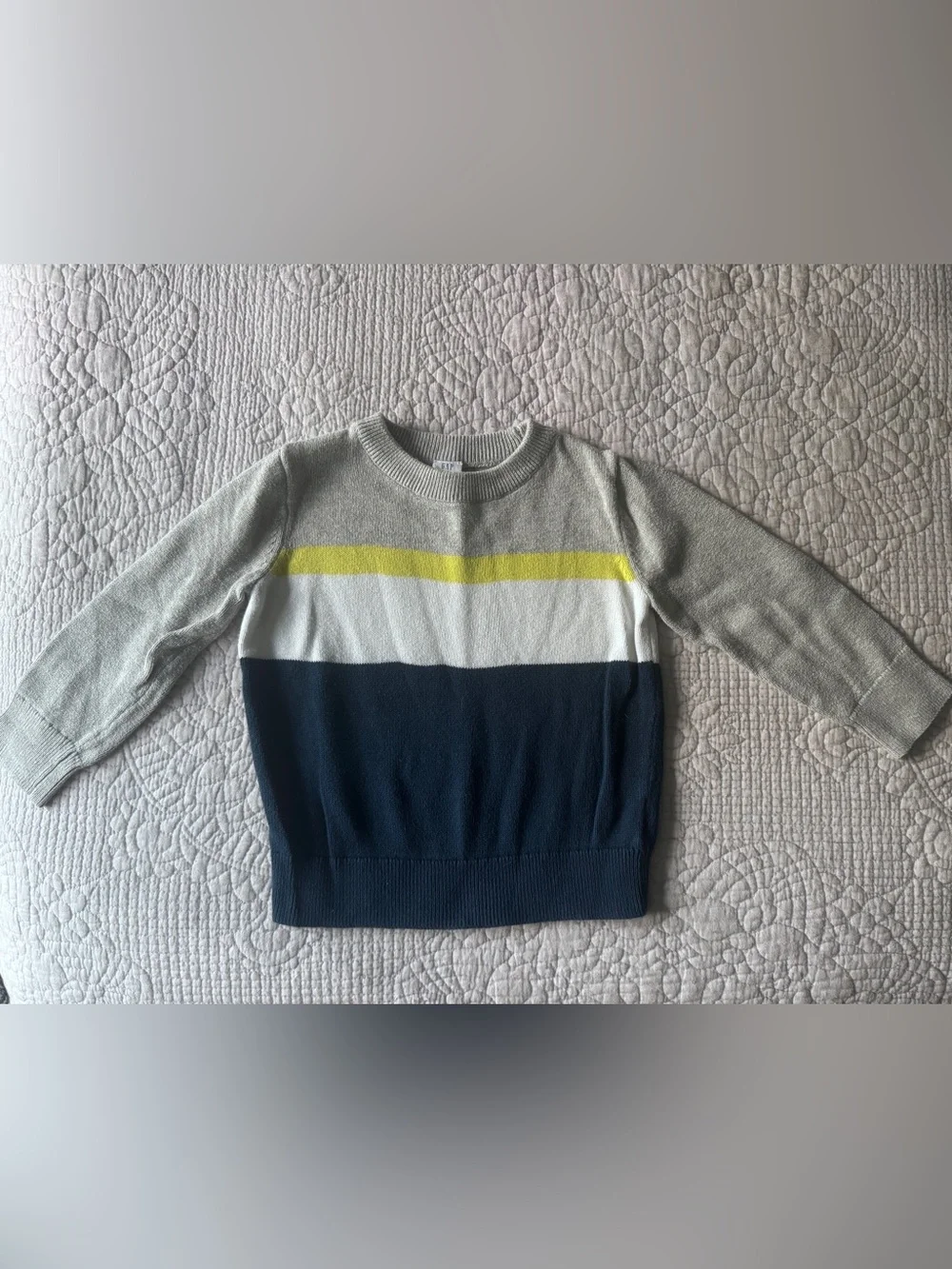 GAP Colorblock Crewneck Sweater in Navy, White & Yellow